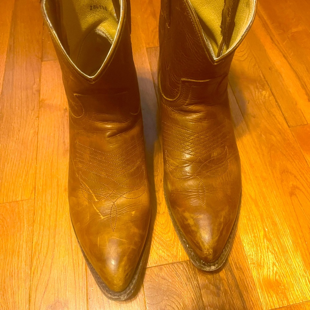 Frye Size 10 Women’s boots